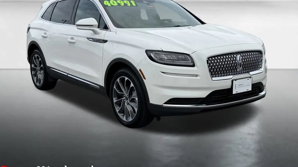 Preowned 2023 Lincoln Nautilus Reserve for Sale