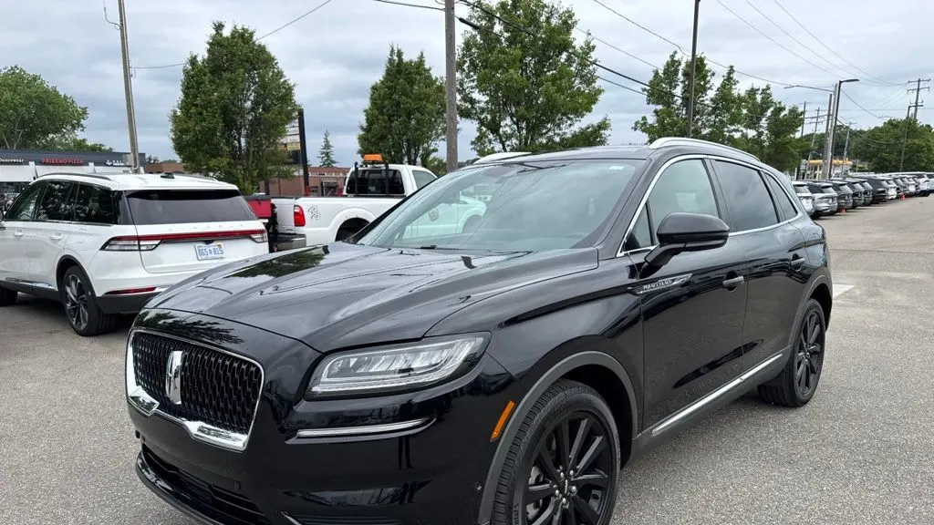 Preowned 2023 Lincoln Nautilus Reserve for Sale