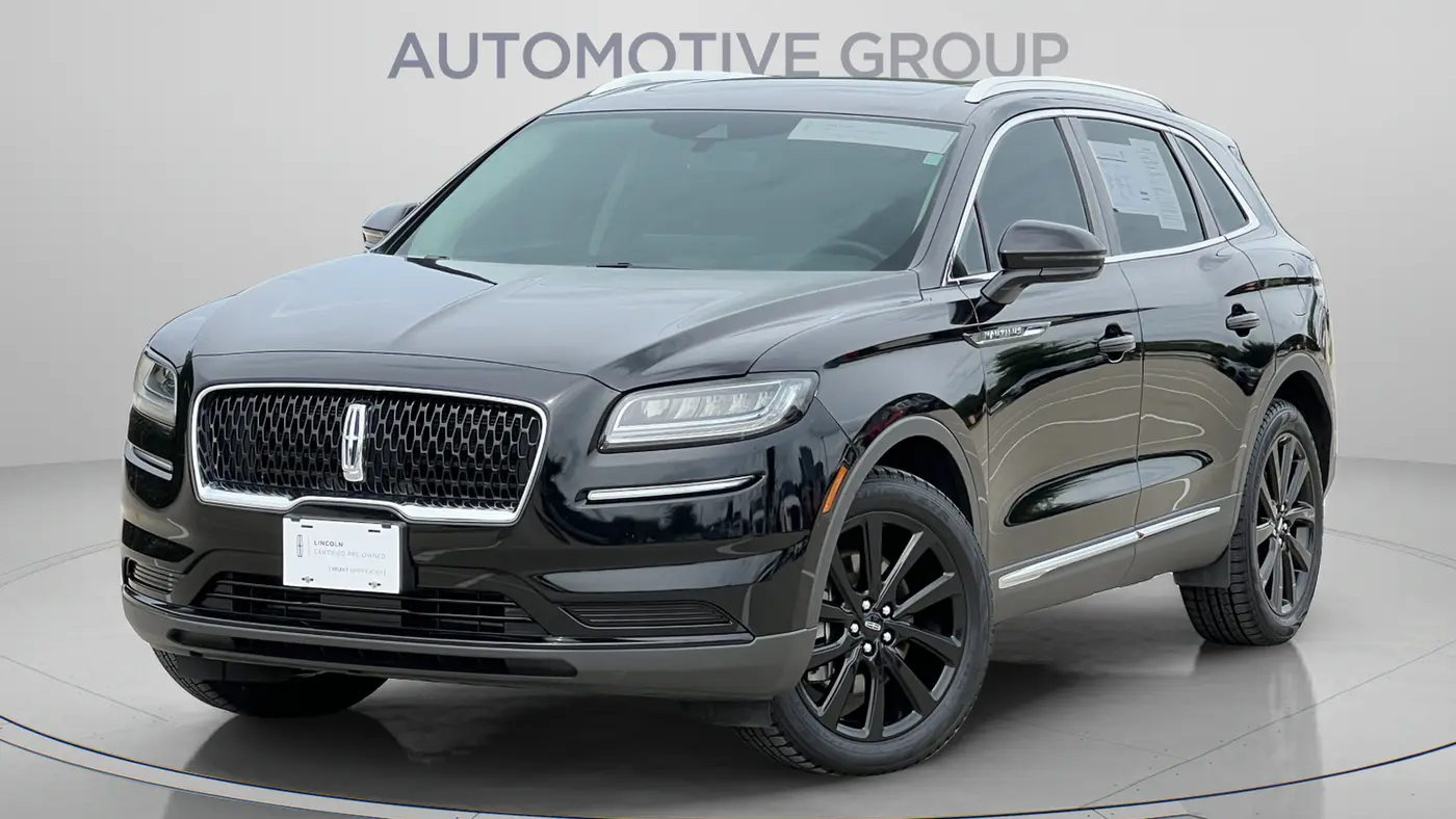 Preowned 2023 Lincoln Nautilus Reserve for Sale