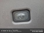 2017 MKX Thumbnail 29