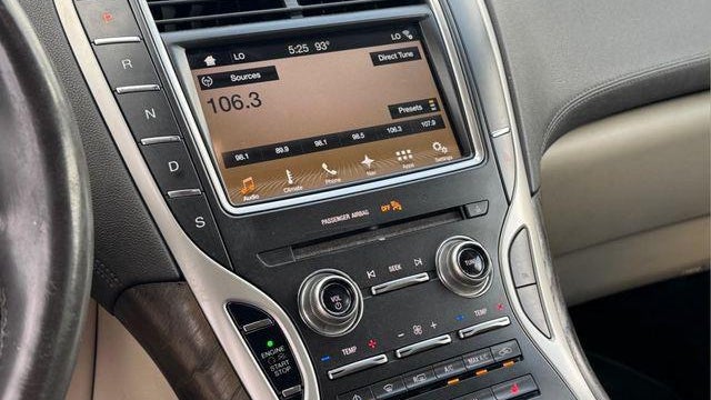 2017 Lincoln MKX Select