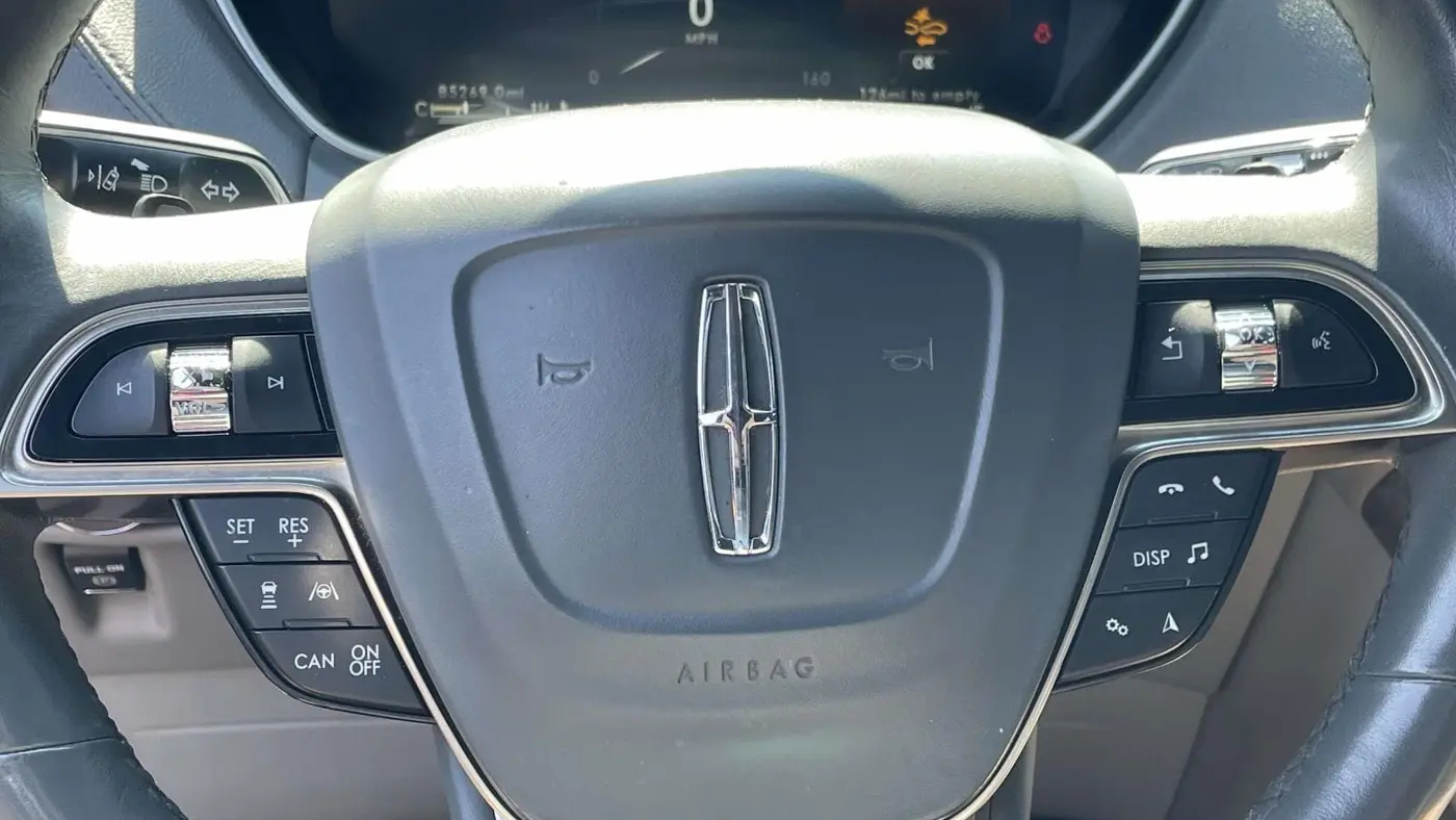 2019 Lincoln Nautilus Reserve