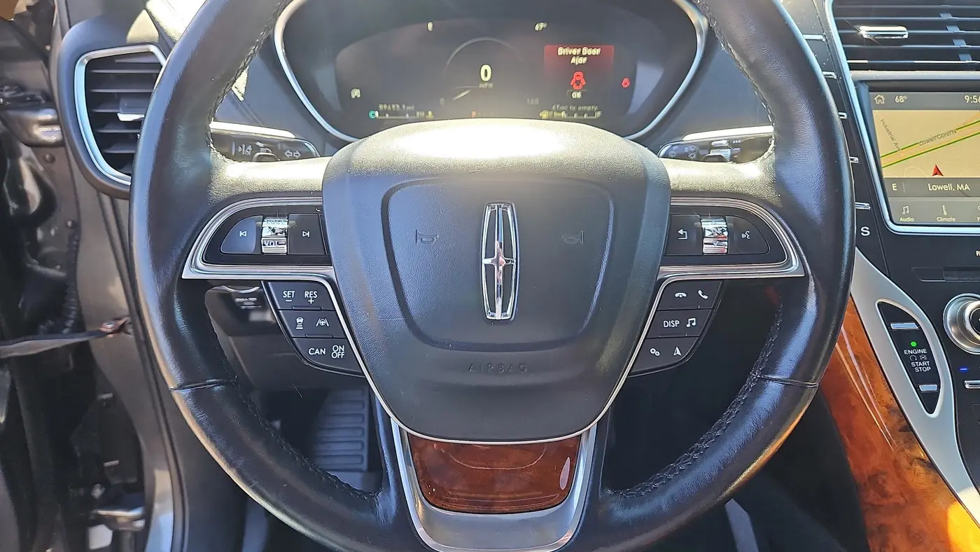 2019 Lincoln Nautilus Reserve