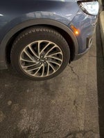 2019 Nautilus Thumbnail 12