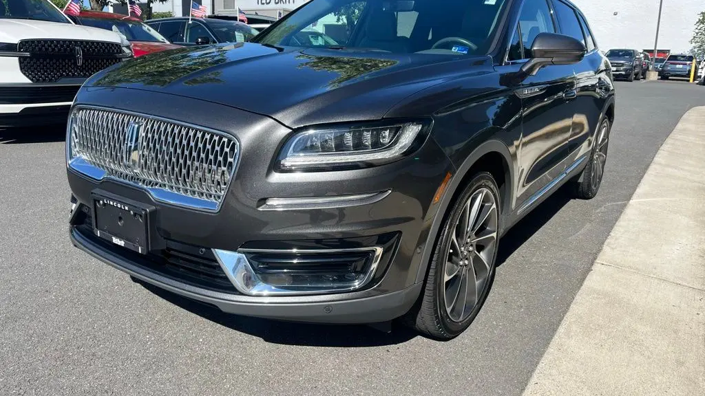 2019 Lincoln Nautilus Reserve