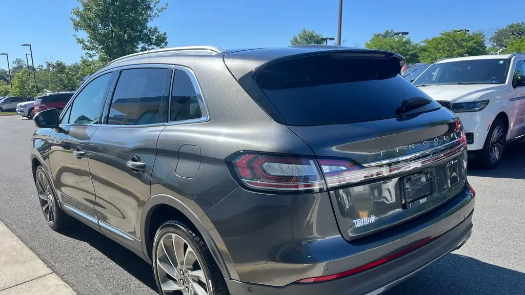 2019 Lincoln Nautilus Reserve