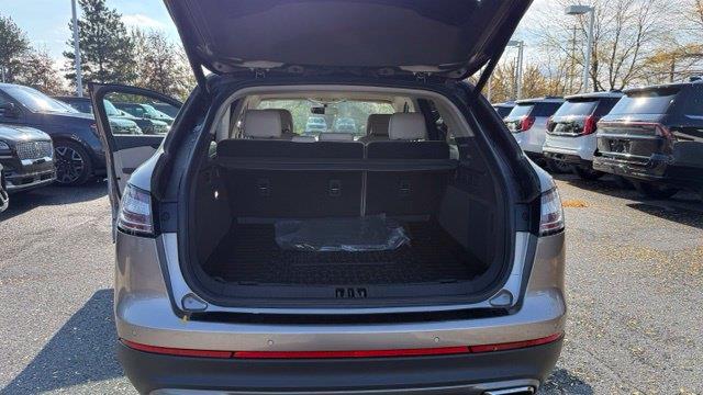 2019 Lincoln Nautilus - $21,875