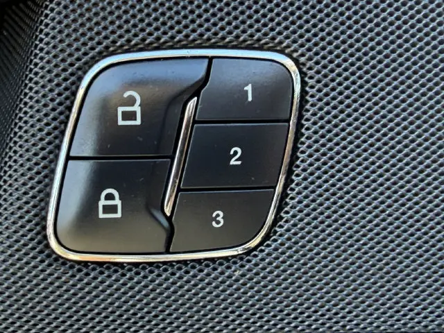 2017 Lincoln MKX - $15,000