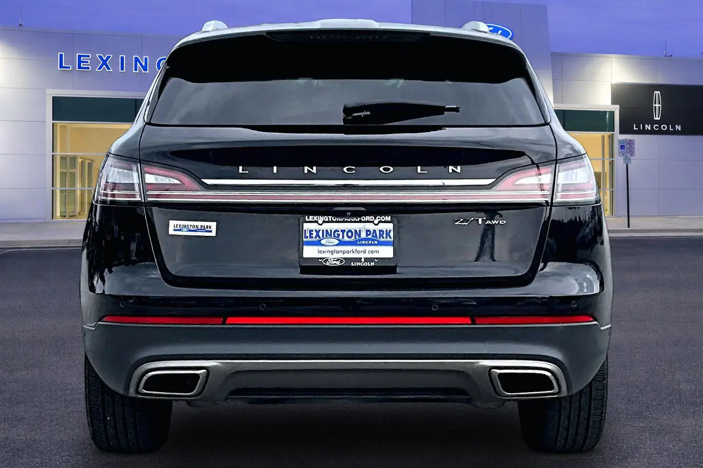 2019 Lincoln Nautilus - $21,900