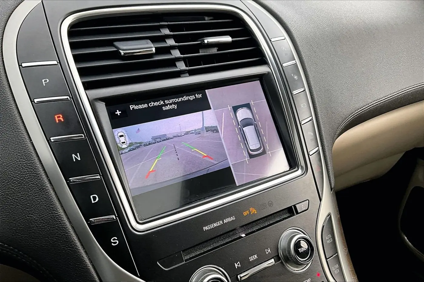 2019 Lincoln Nautilus - $21,900