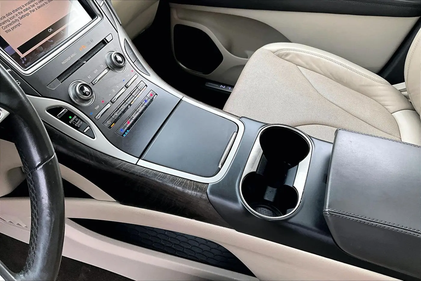 2019 Lincoln Nautilus - $21,900