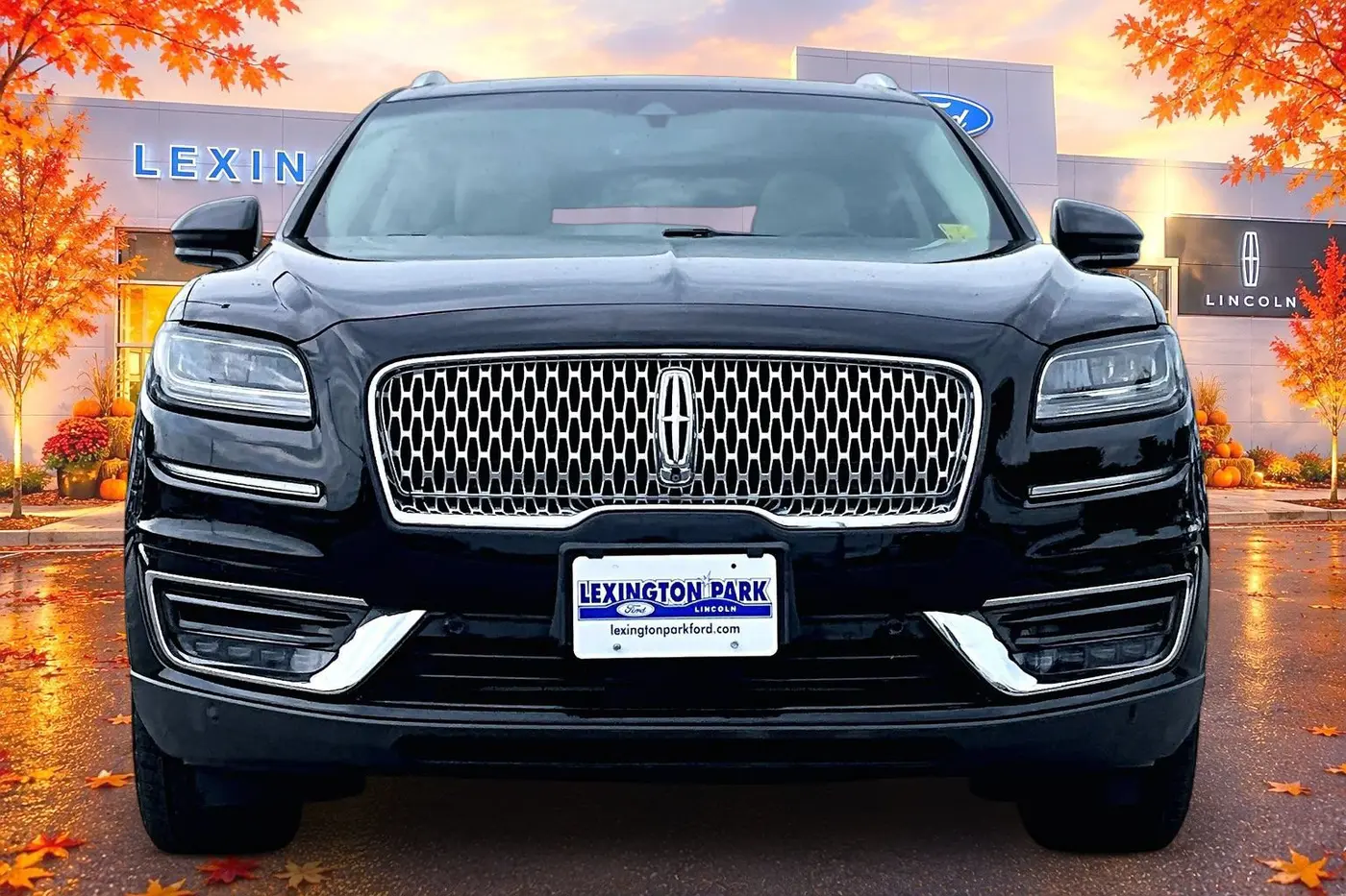 2019 Lincoln Nautilus - $21,800