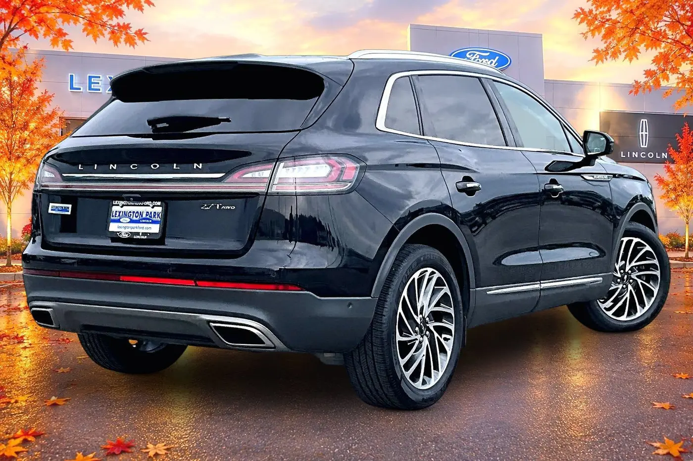 2019 Lincoln Nautilus - $21,800
