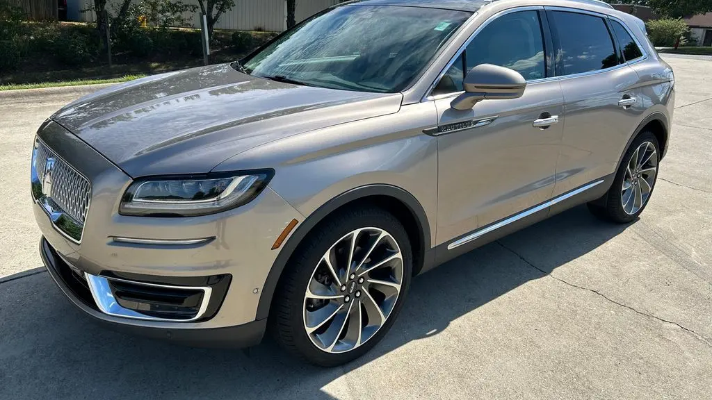 Preowned 2019 Lincoln Nautilus Reserve for Sale