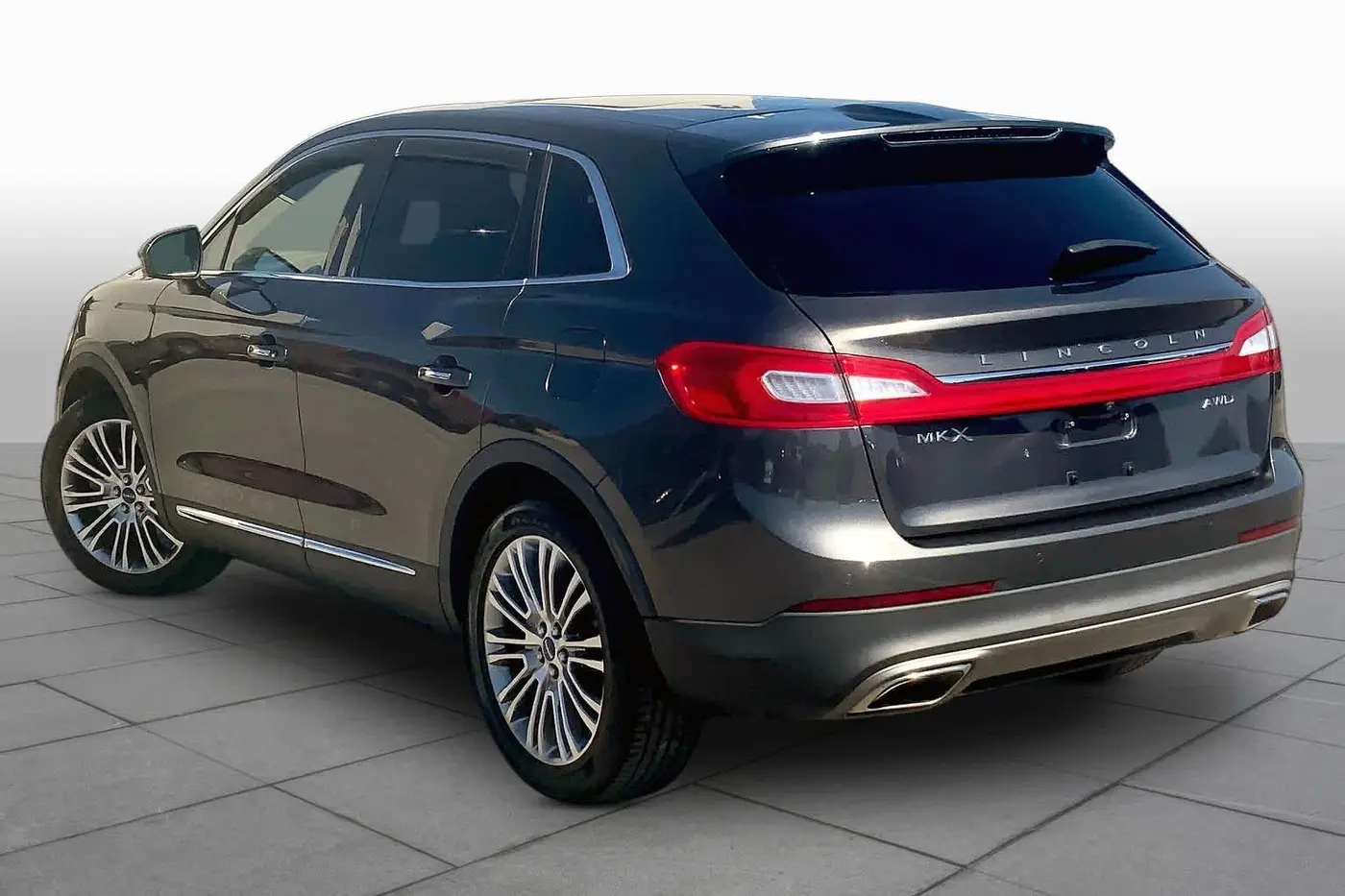 2018 Lincoln MKX - $17,989