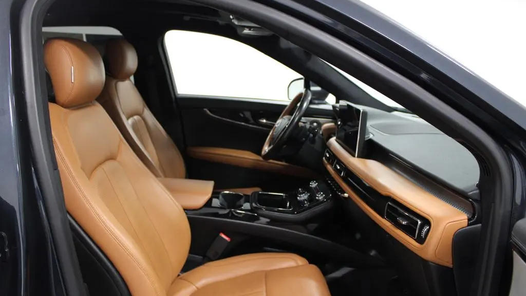 2023 Lincoln Nautilus Black Label