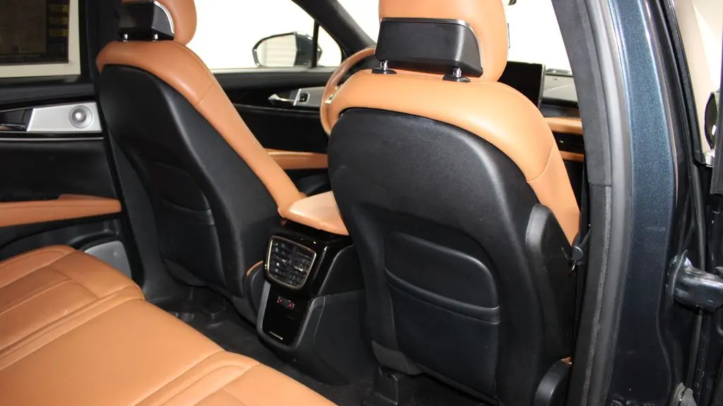 2023 Lincoln Nautilus Black Label