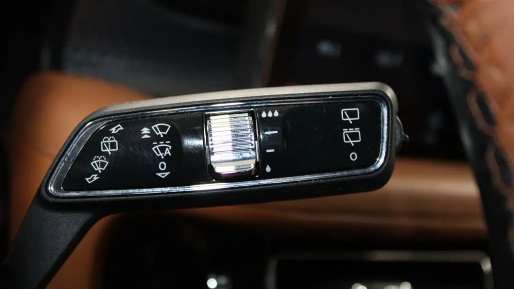 2023 Lincoln Nautilus Black Label