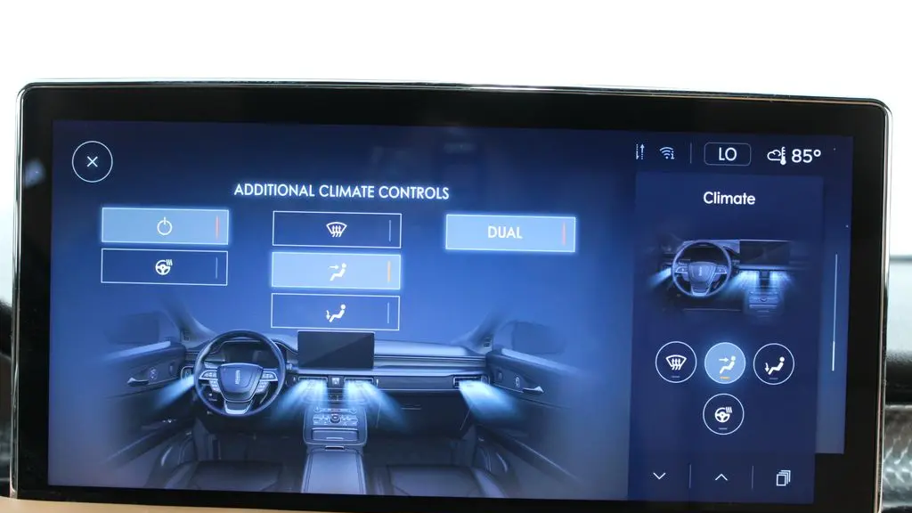 2023 Lincoln Nautilus Black Label