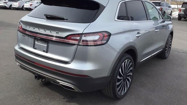 2022 Lincoln Nautilus Black Label