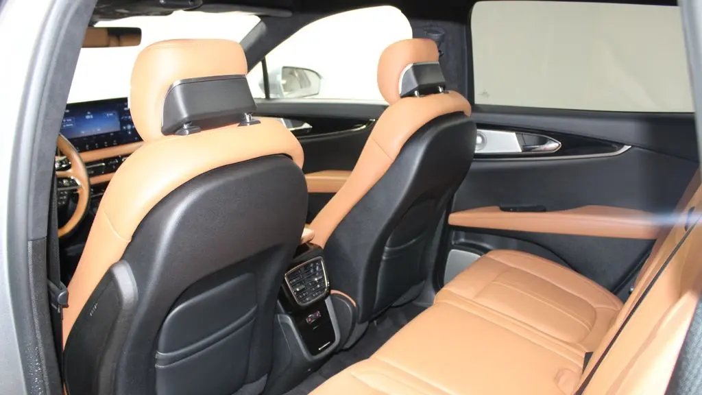 2023 Lincoln Nautilus Black Label