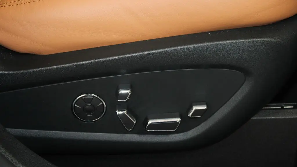 2023 Lincoln Nautilus Black Label