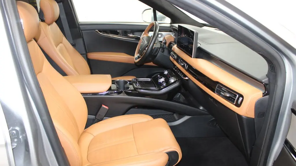 2023 Lincoln Nautilus Black Label