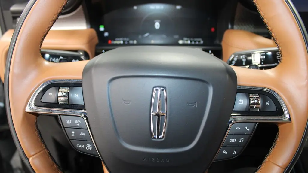 2023 Lincoln Nautilus Black Label
