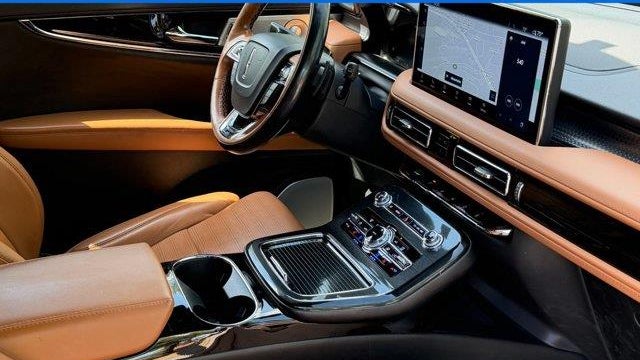 2023 Lincoln Nautilus Black Label