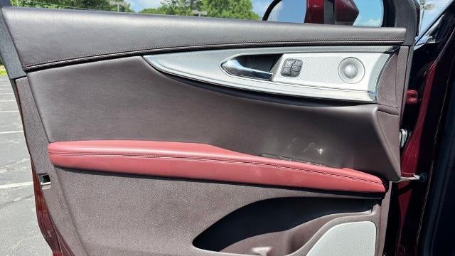 2019 Lincoln Nautilus Black Label