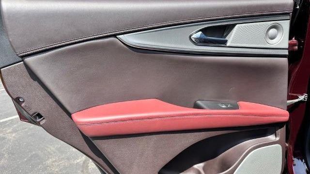 2019 Lincoln Nautilus Black Label