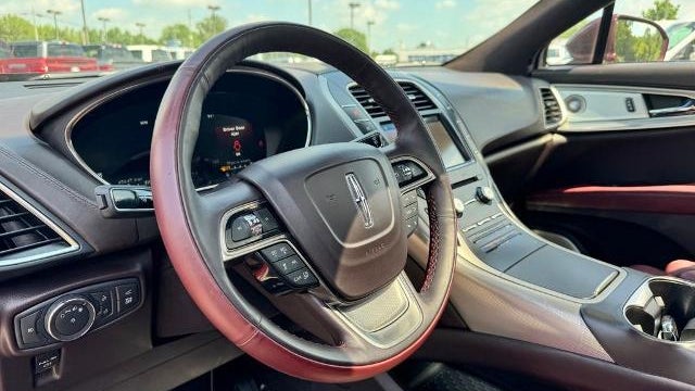 2019 Lincoln Nautilus Black Label