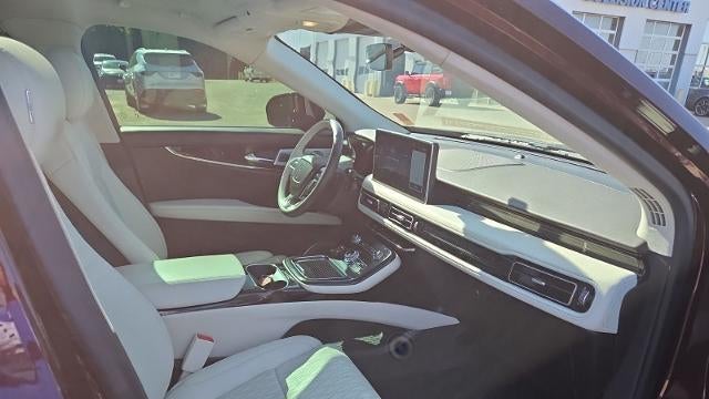 2023 Lincoln Nautilus Black Label