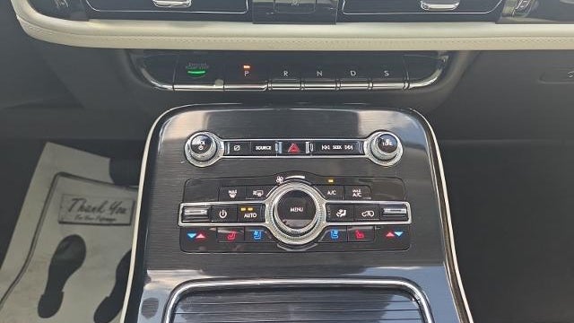 2023 Lincoln Nautilus Black Label