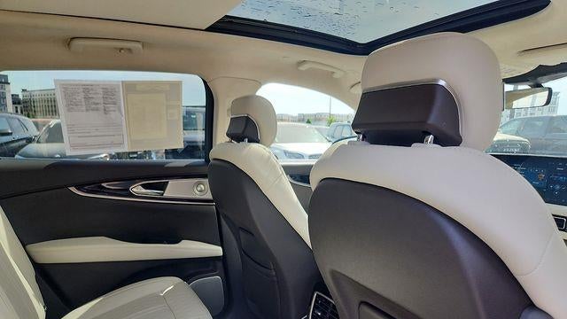 2023 Lincoln Nautilus Black Label