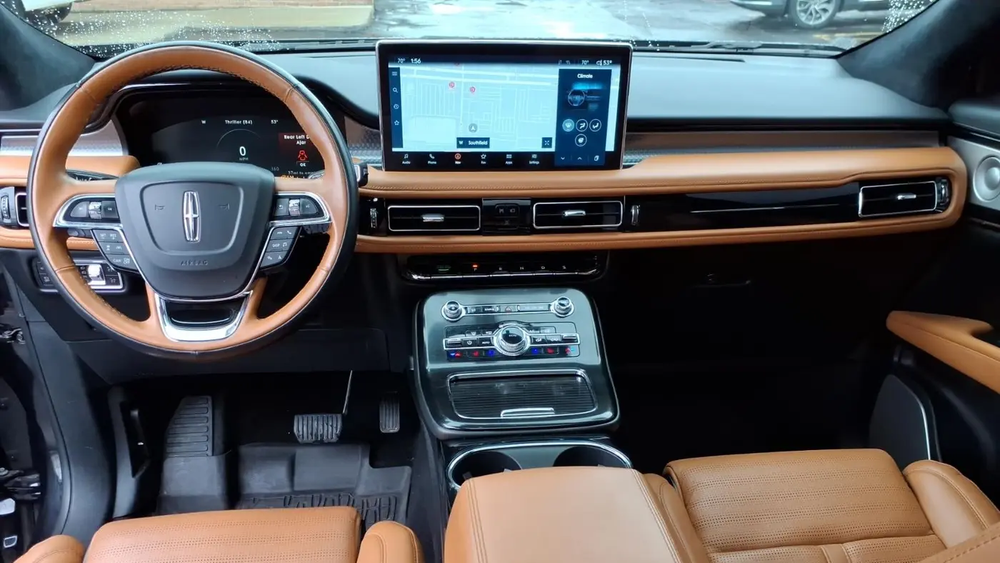 2022 Lincoln Nautilus Black Label