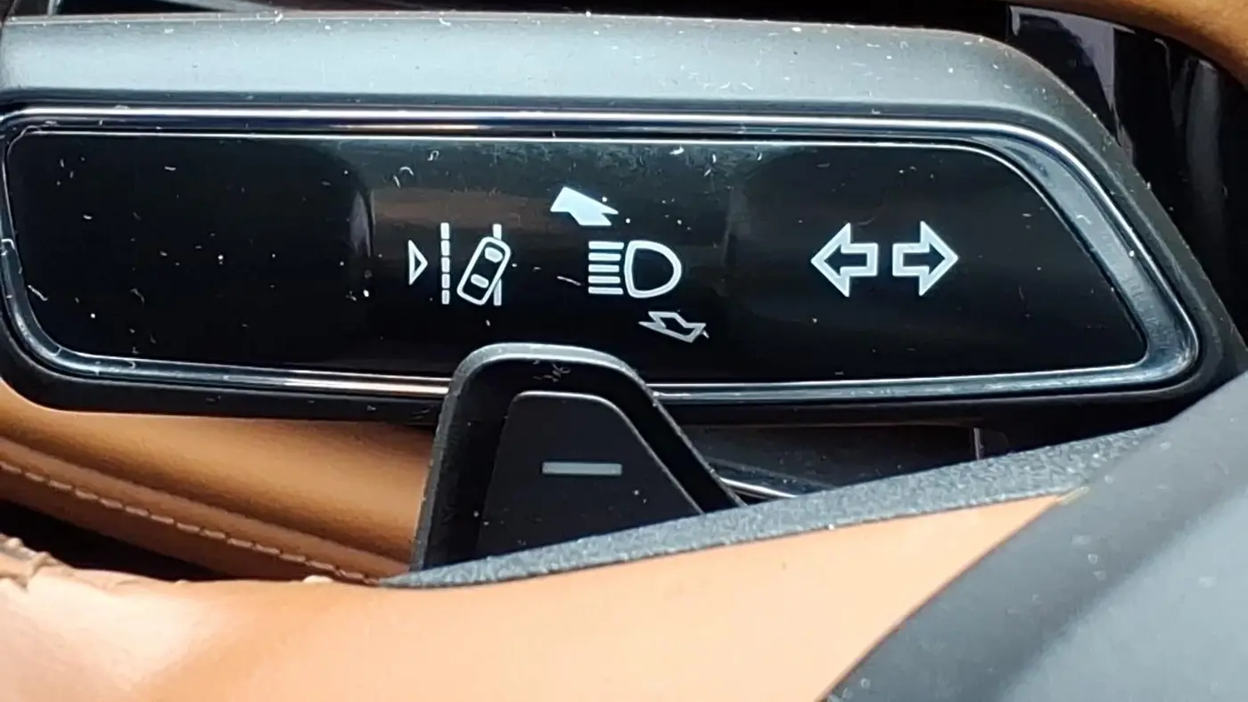 2022 Lincoln Nautilus Black Label