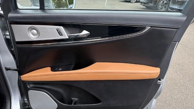 2023 Lincoln Nautilus Black Label