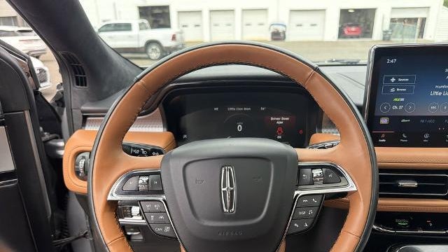 2023 Lincoln Nautilus Black Label