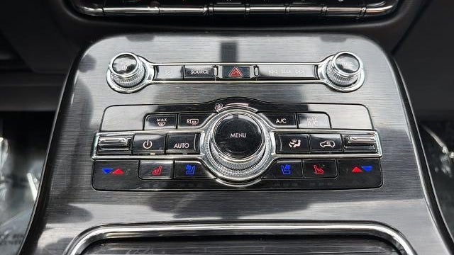 2023 Lincoln Nautilus Black Label