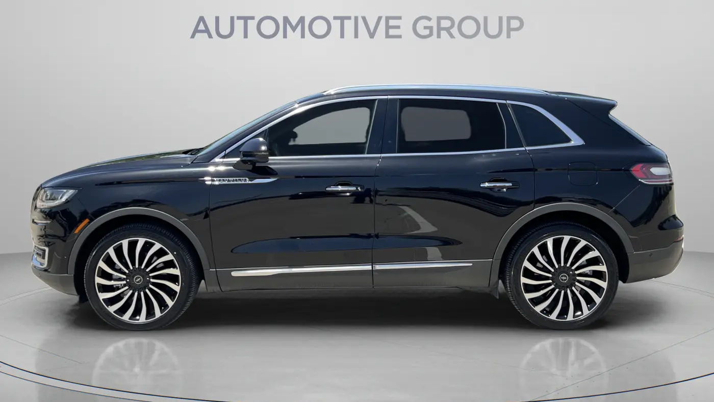 2020 Lincoln Nautilus Black Label
