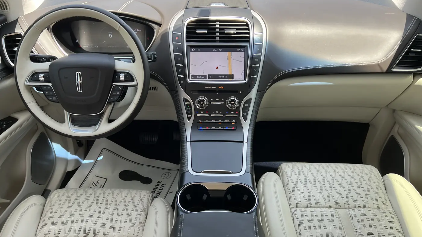 2020 Lincoln Nautilus Black Label