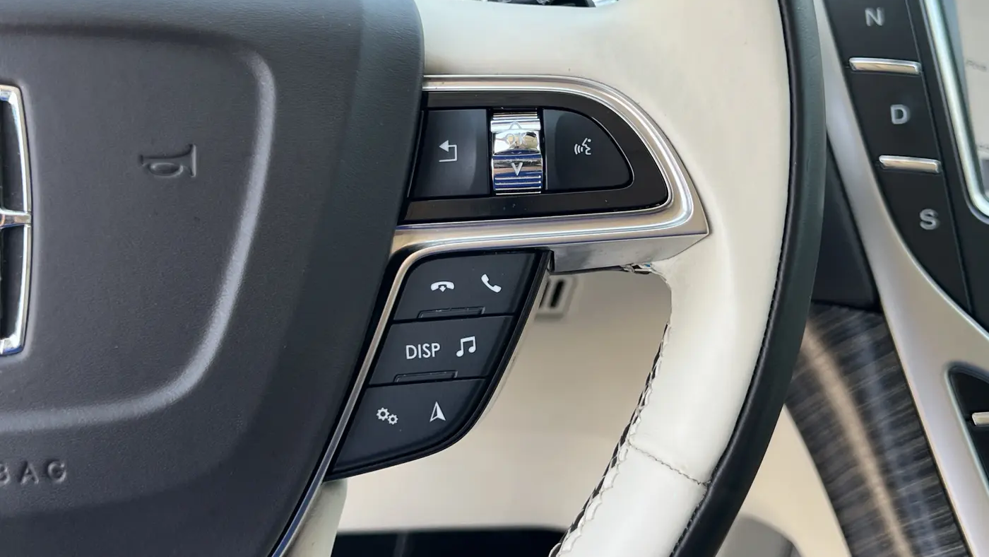 2020 Lincoln Nautilus Black Label