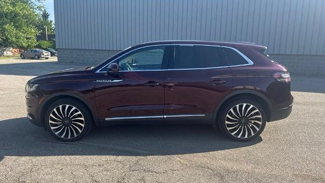 2021 Lincoln Nautilus Black Label
