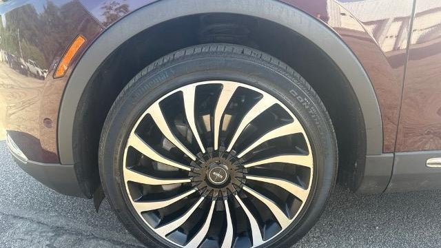 2021 Lincoln Nautilus Black Label