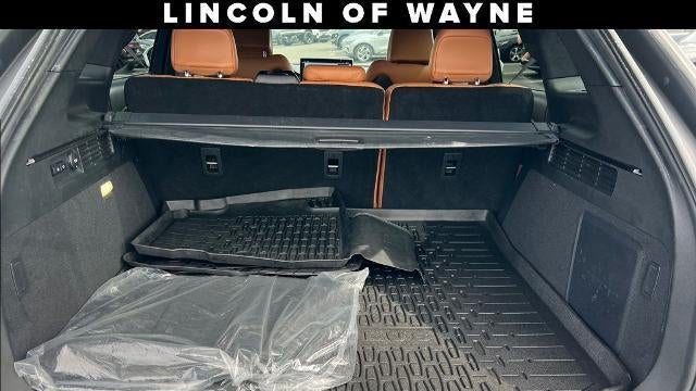 2022 Lincoln Nautilus Black Label
