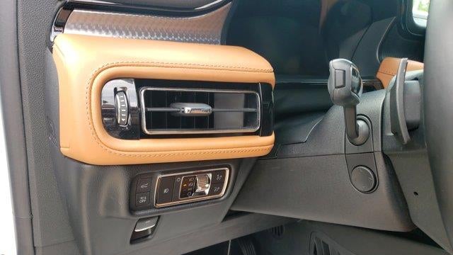 2023 Lincoln Nautilus Black Label