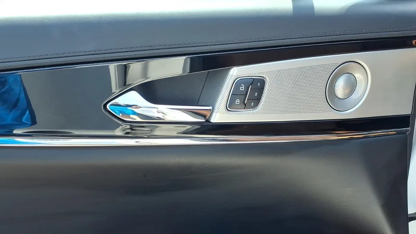 2023 Lincoln Nautilus Black Label