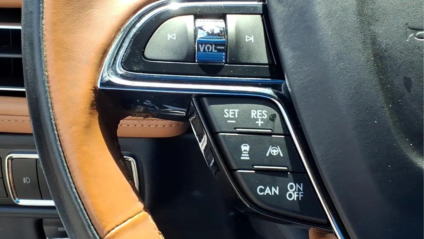 2023 Lincoln Nautilus Black Label