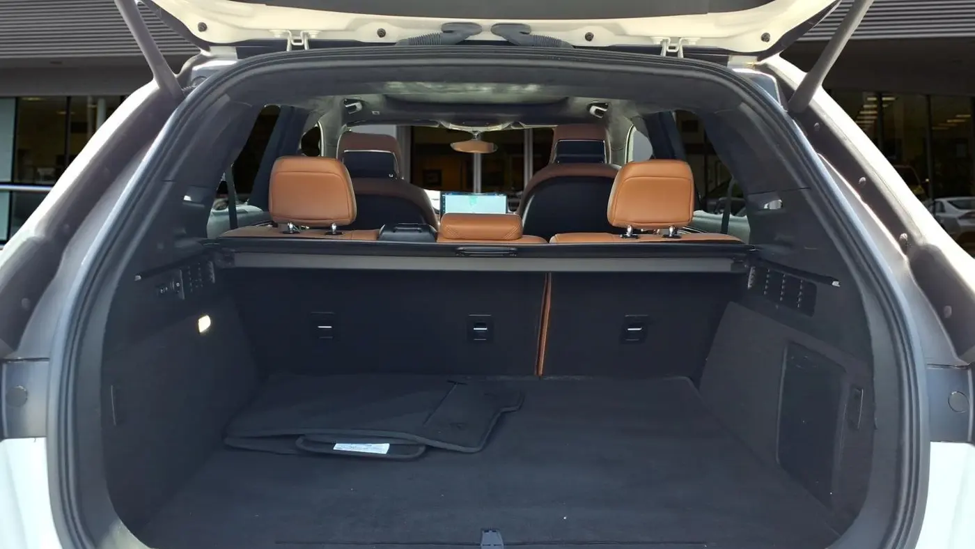 2023 Lincoln Nautilus Black Label